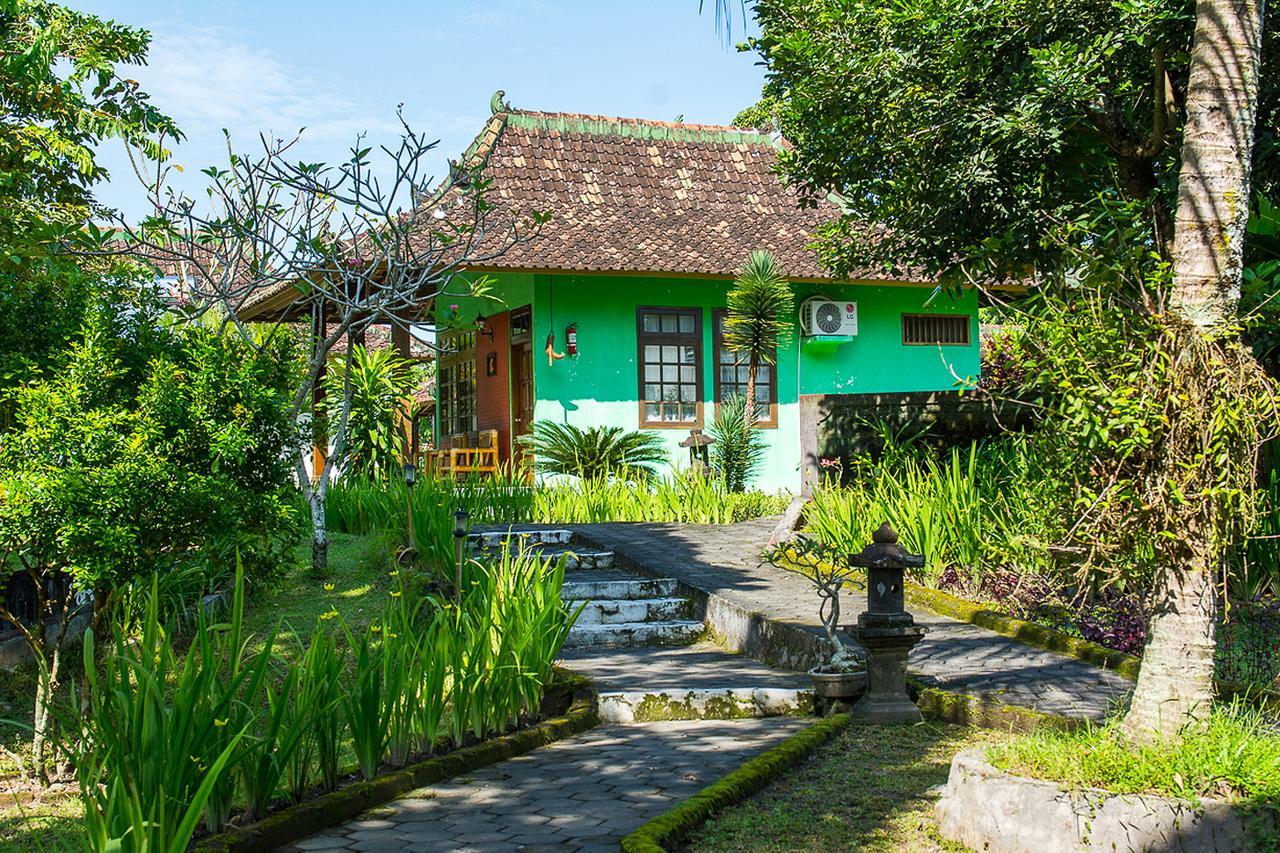 Poeri Devata Resort Hotel Prambanan Eksteriør bilde