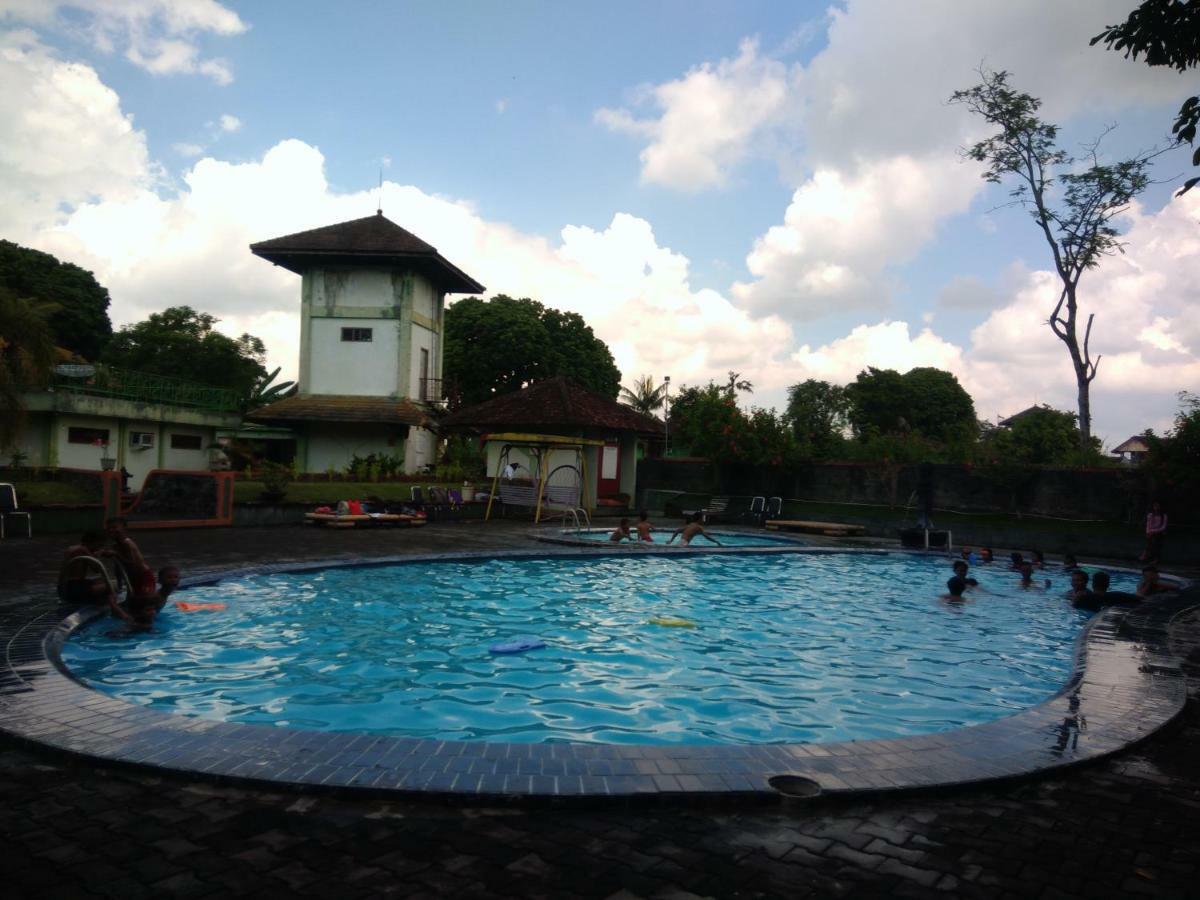 Poeri Devata Resort Hotel Prambanan Eksteriør bilde