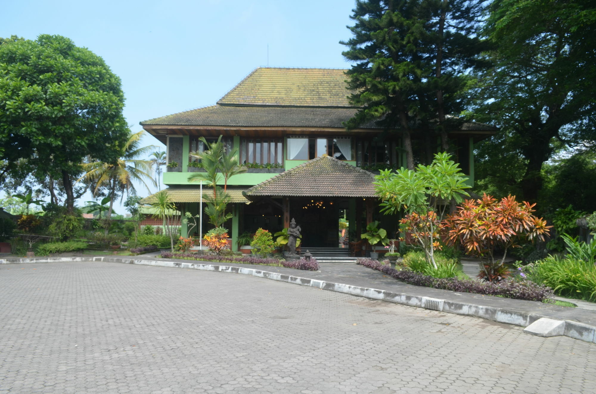 Poeri Devata Resort Hotel Prambanan Eksteriør bilde