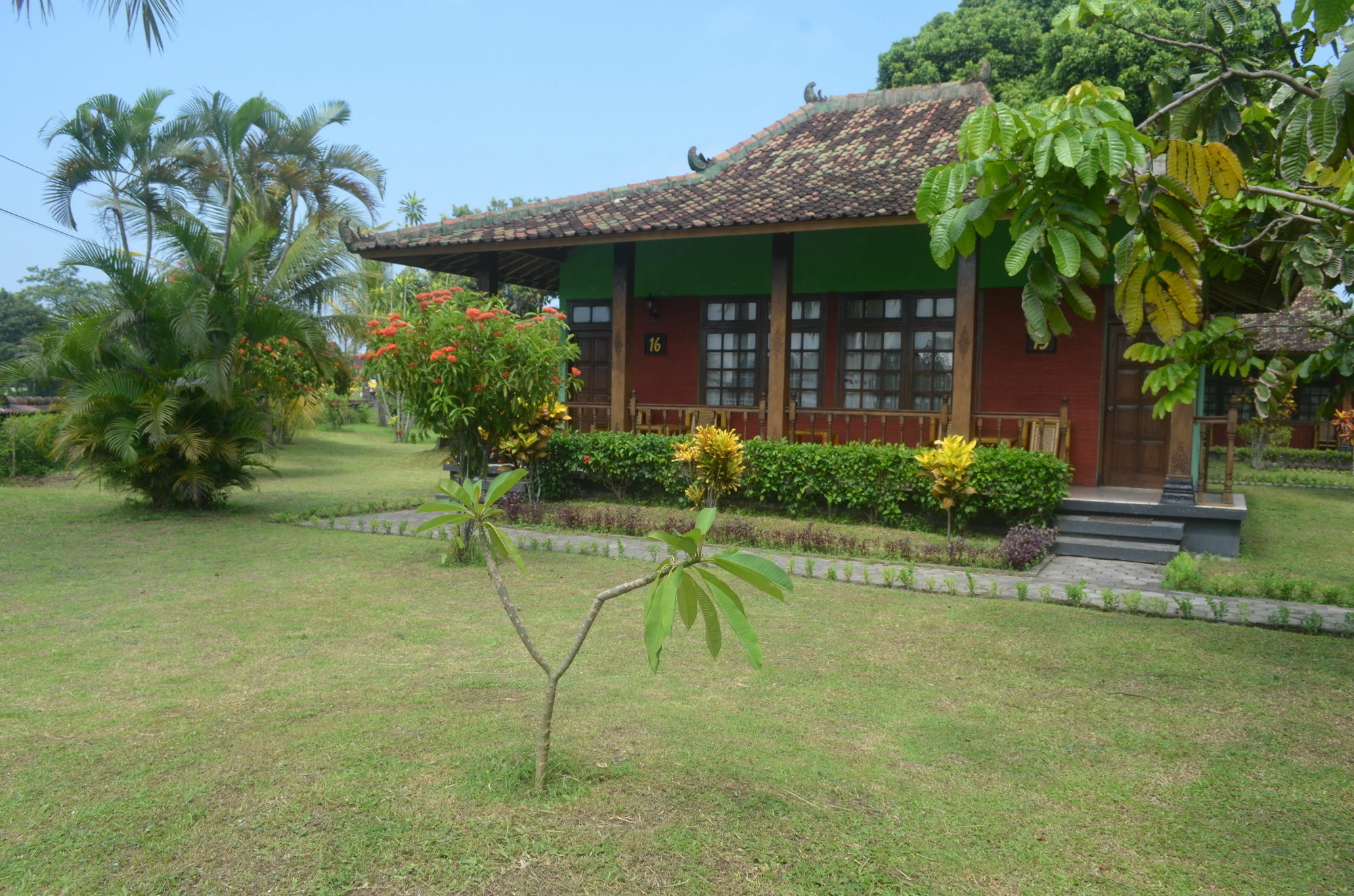 Poeri Devata Resort Hotel Prambanan Eksteriør bilde