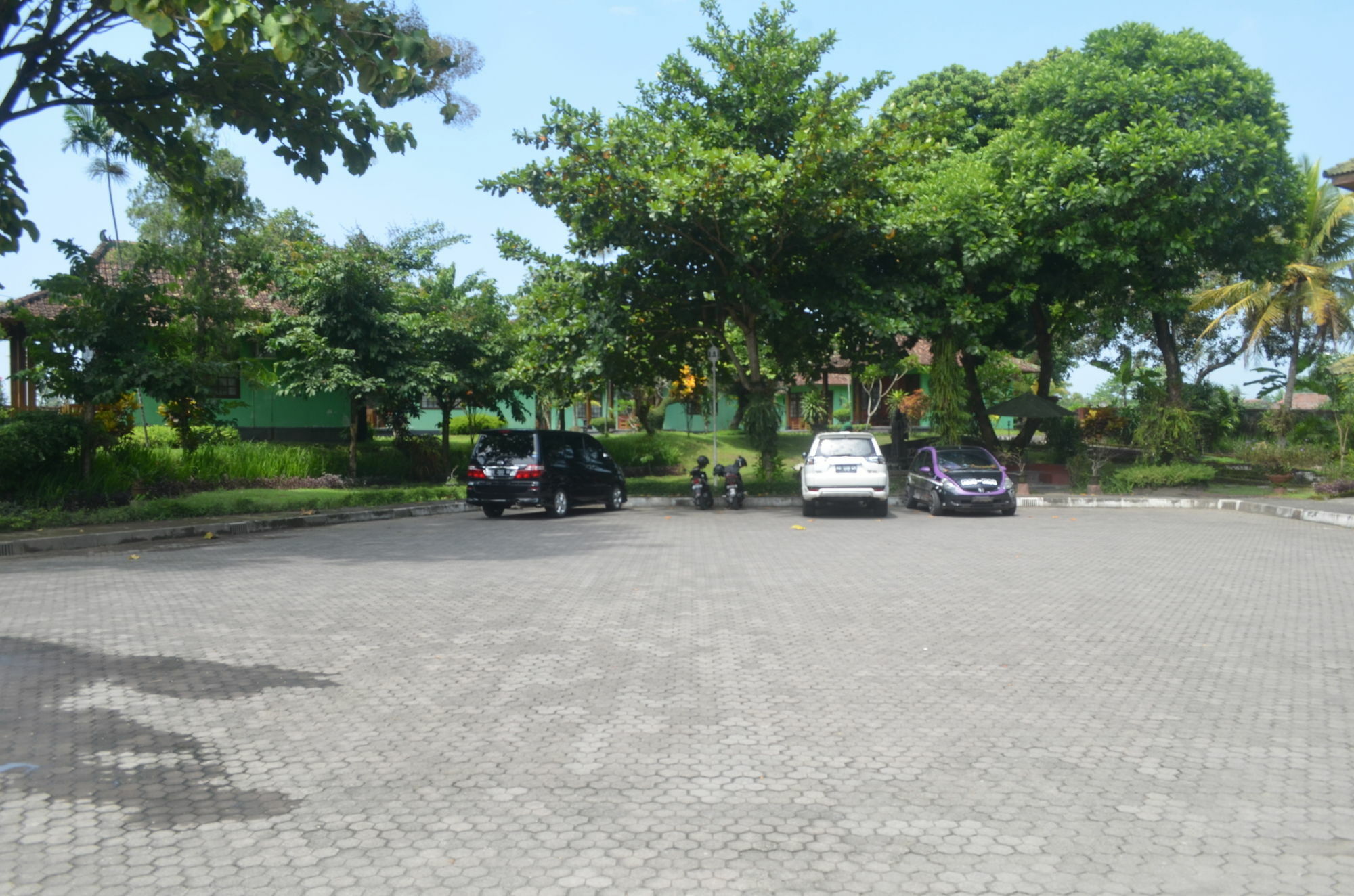 Poeri Devata Resort Hotel Prambanan Eksteriør bilde