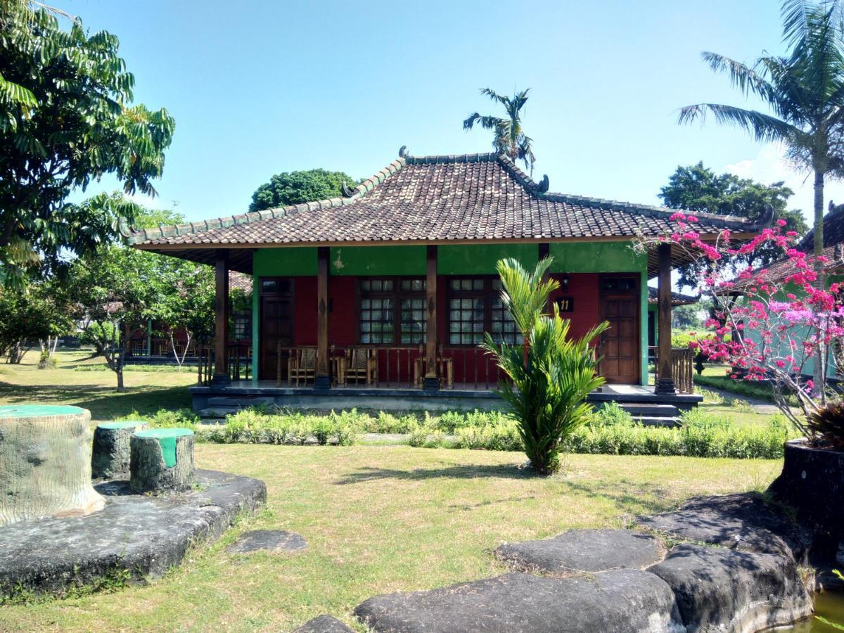 Poeri Devata Resort Hotel Prambanan Eksteriør bilde